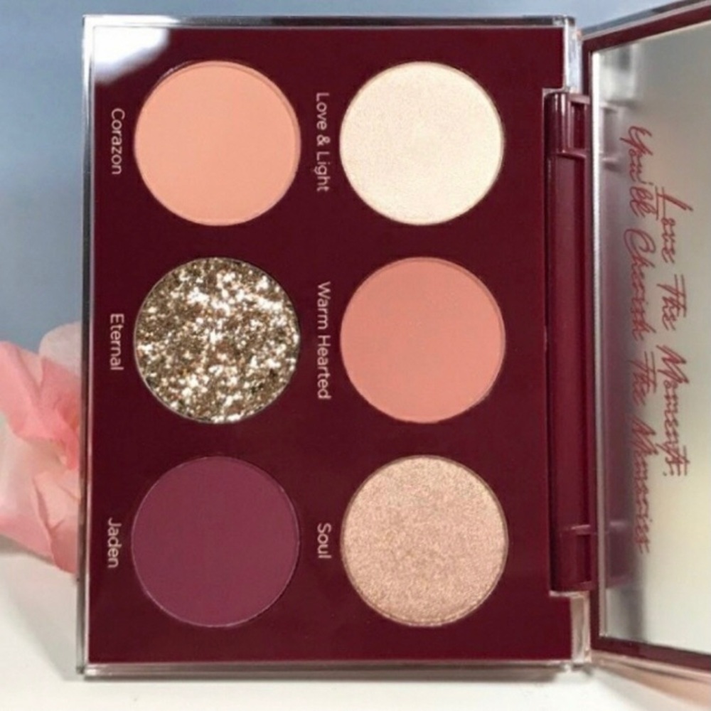Dominique Unconditional Eyeshadow Palette 5.4g Total *BRAND NEW in box - Picture 6 of 14